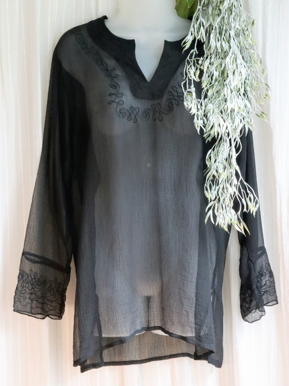 Beach Cover Ups: 2-4-1